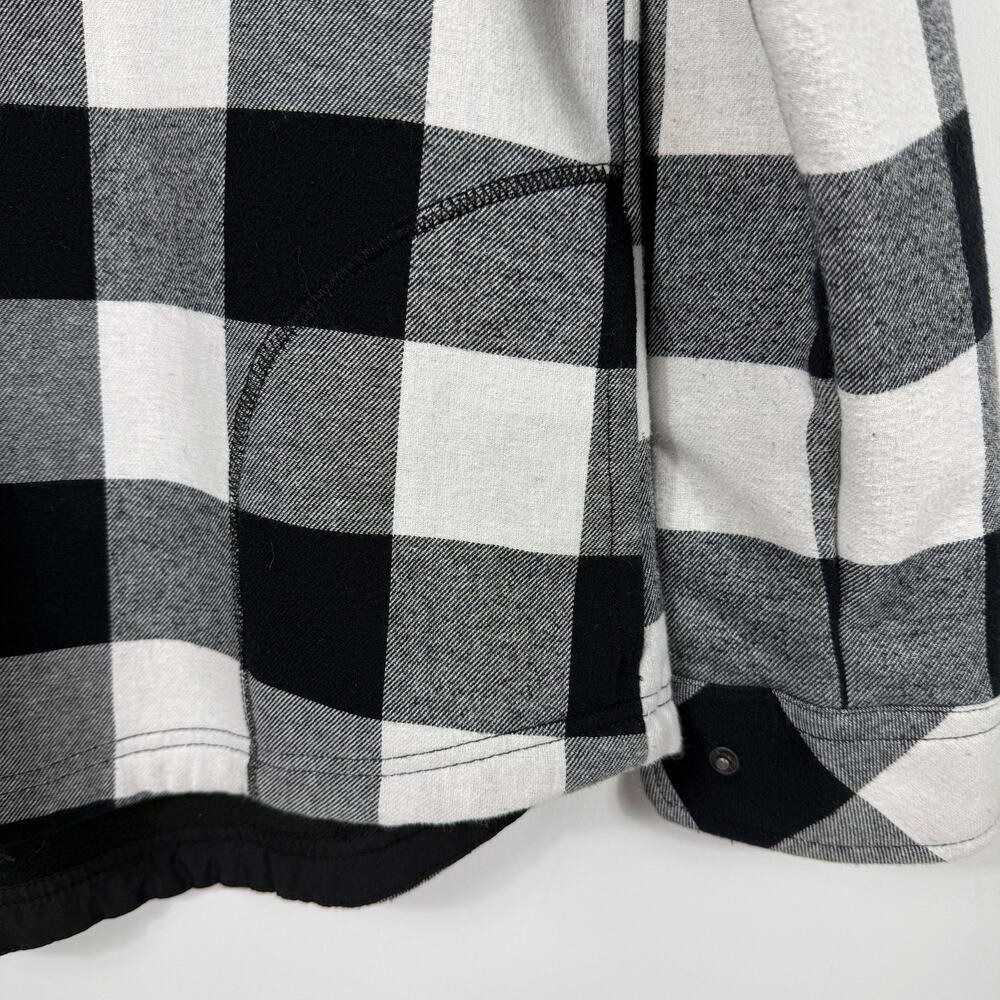 Orvis women's Sz L cotton fleece-lined flannel jacket B&W buffalo plaid pattern - Picture 4 of 13